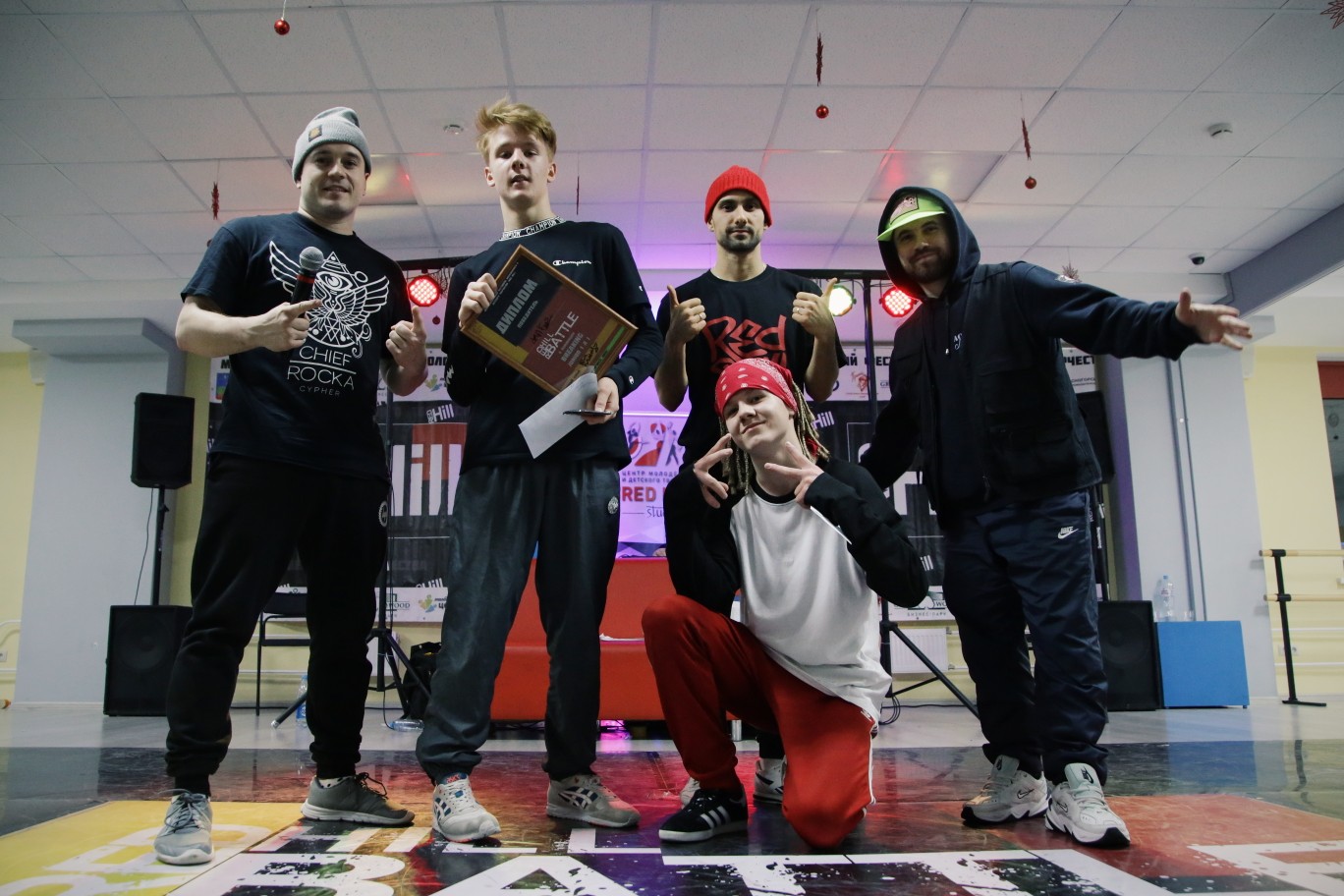 022-t1qwC4yOo6k.jpg